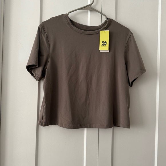 All in Motion Tan Boxy Crop Tee - Picture 1 of 7